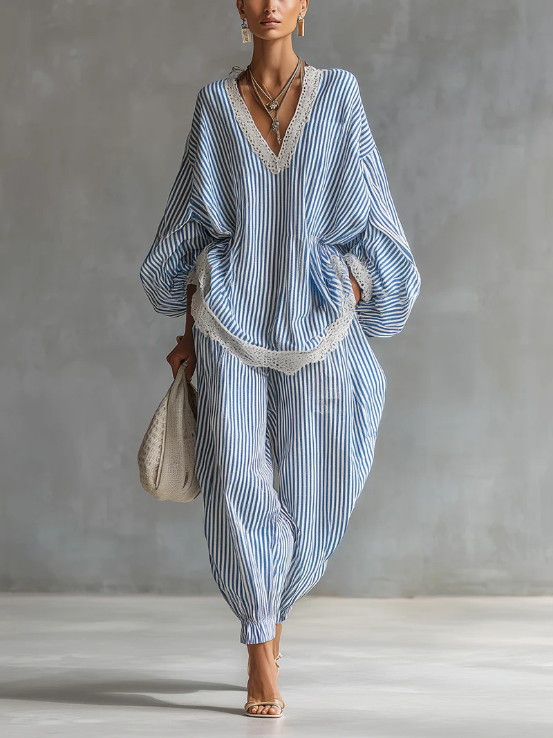 BONNIE | STRIPED SET WITH LACE DETAIL