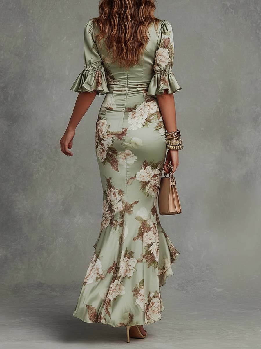 BRONTE | FLORAL DRESS WITH V-NECK AND BELL SLEEVES