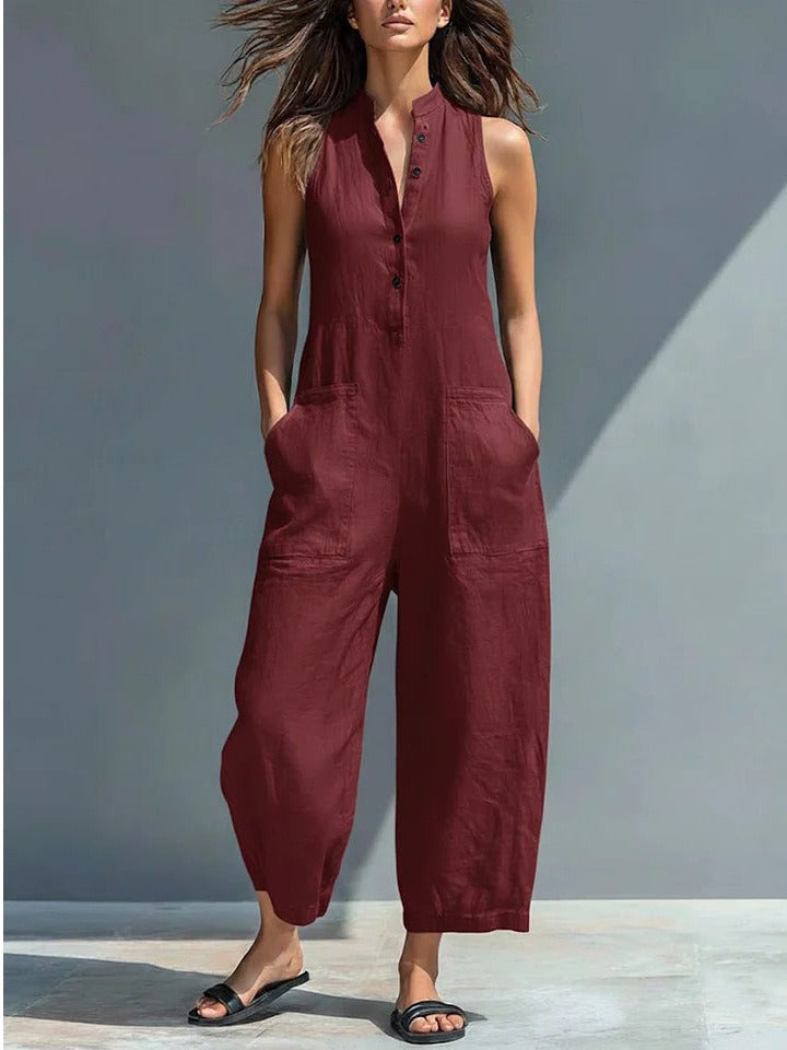 FERN | SLEEVELESS JUMPSUIT WITH POCKETS AND BUTTONS
